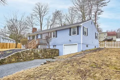 33 Eastview Road 1