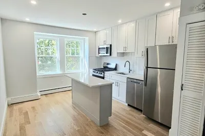 18 Roberts Street #6