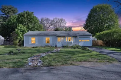 13 Drewsen Dr