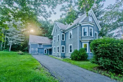 188 Pleasant St 1