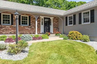 27 Cheryl Ann Dr 1