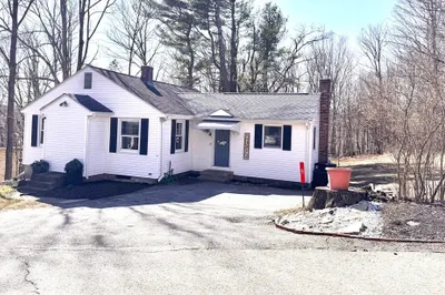 9 Redfield Rd