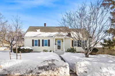 41 Lyman Road 1