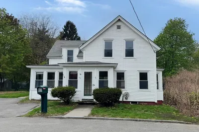 58 Emerald St 1