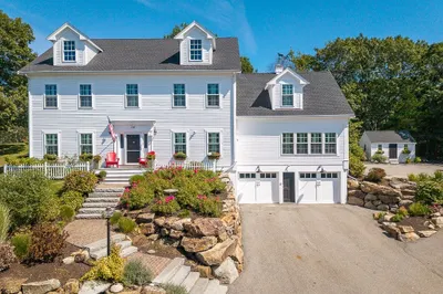 38 Lawndale Cir 1