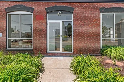 67 Maplwood Street #122 1