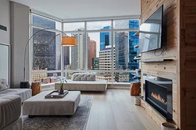 1 Franklin St #1907