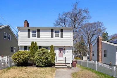 148 Tower St
