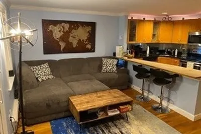 153-155 W 6th St #3