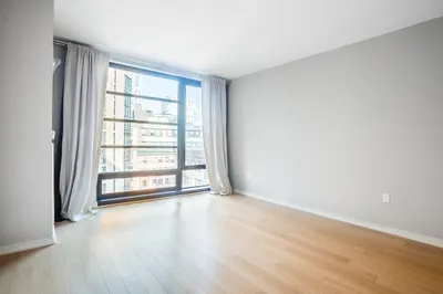 580 Washington Street #11E 1
