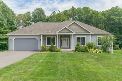 10 Silver Fox Ln 1