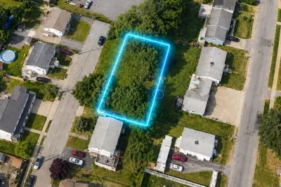 Lot 204 Kingston St 1