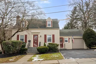 82 Wayne Avenue 1