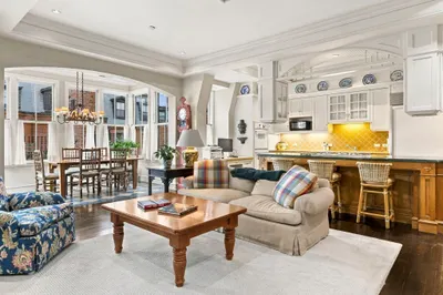 21-23 Marlborough Street #4