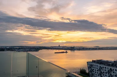 1 Harbor Shore Drive #PH2A