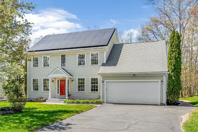 6 Captain Handley Road 1