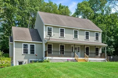 12 Collins Rd 1