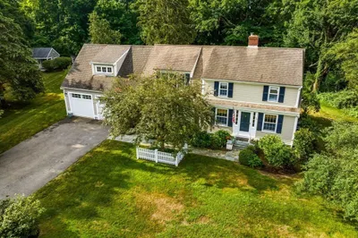 29 Duck Hill Road