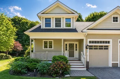36 Roosevelt Rd #36 1