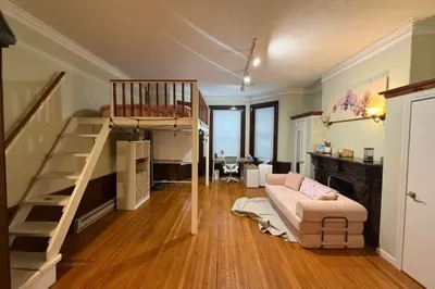 379 Beacon St #1R