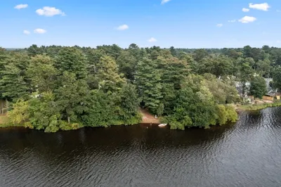 42 Evergreen Rd 1