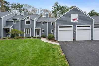 54 Bay Farm Rd #54 1