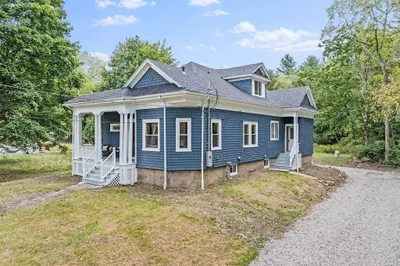451 Matfield St 1