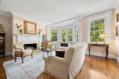 250 Commonwealth Avenue #6
