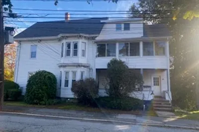 24 Pleasant St #2