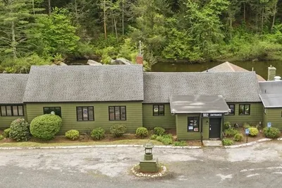 200 Worthington Rd