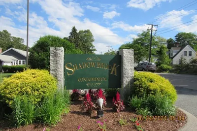 2 Shadowbrook Ln #50 1