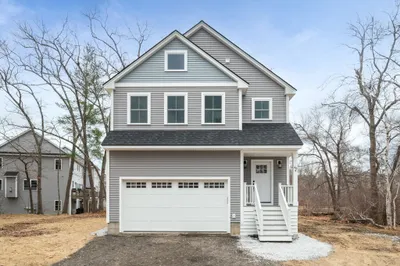 46 Beach Road 1