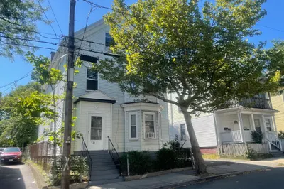 136 Timson St 1