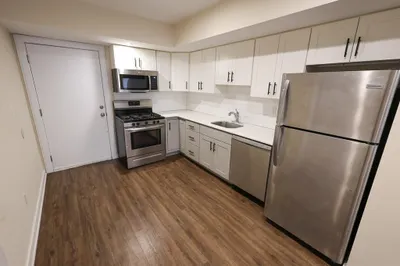 332 Talbot Avenue #13 1