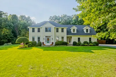 30 Victoria Ln 1