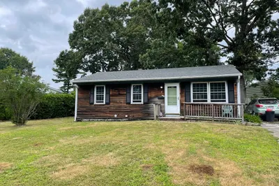 31 Holly Tree Ln 1