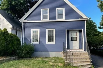 8 Federal Ave #2 1