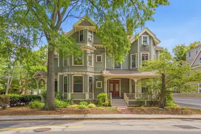 62 Cypress St #1 1