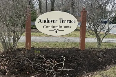 4 Longwood Drive #3 1
