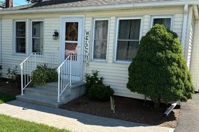 25 Beckwith Ave