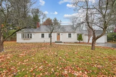 48 Cynthia Rd 1