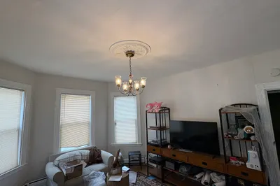 137 Centre St #2 1