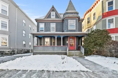 14 Mellen St 1