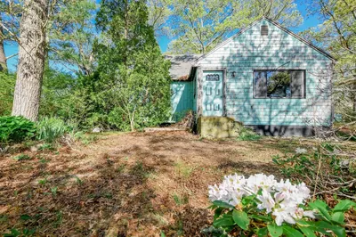 12 Chippewa Drive 1