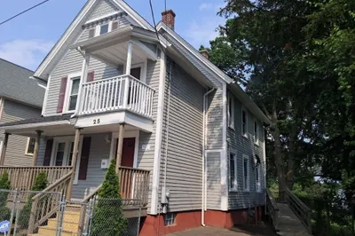 25 Clifton Ave