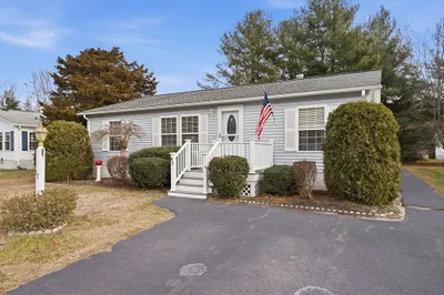 57 Country Dr