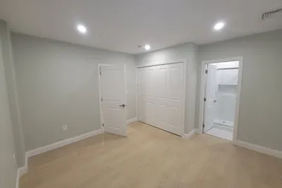52 Garfield Ave #2