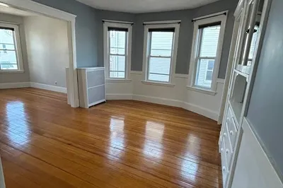 17 Oakland St #17