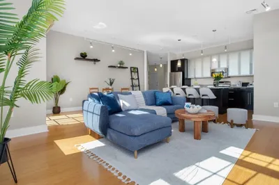 1188 Broadway #403