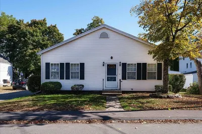 4 Pine St